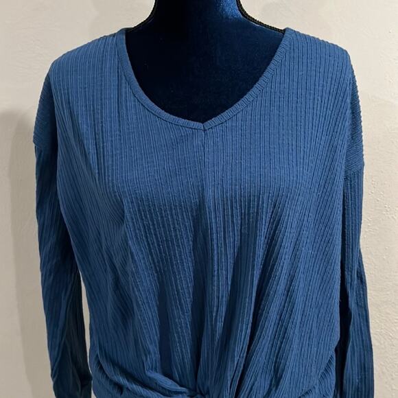 So Tie Front Sweater Womens Small Blue Soft - Picture 2 of 10